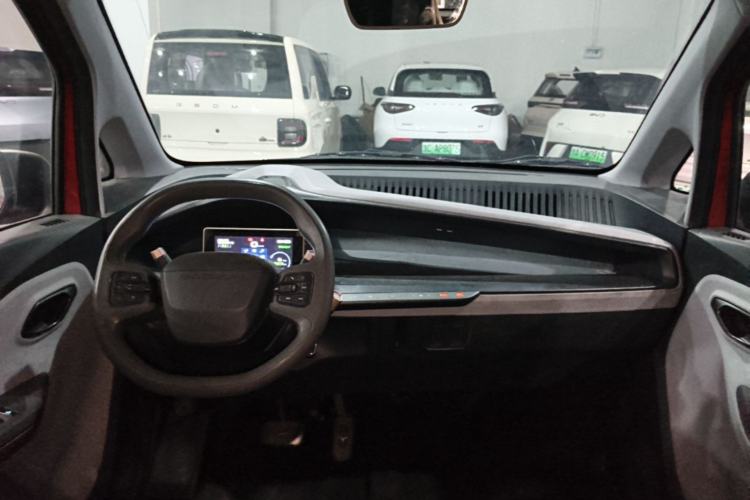 Used Baojun E200 2019 250KM Smart Drive Edition Center Console