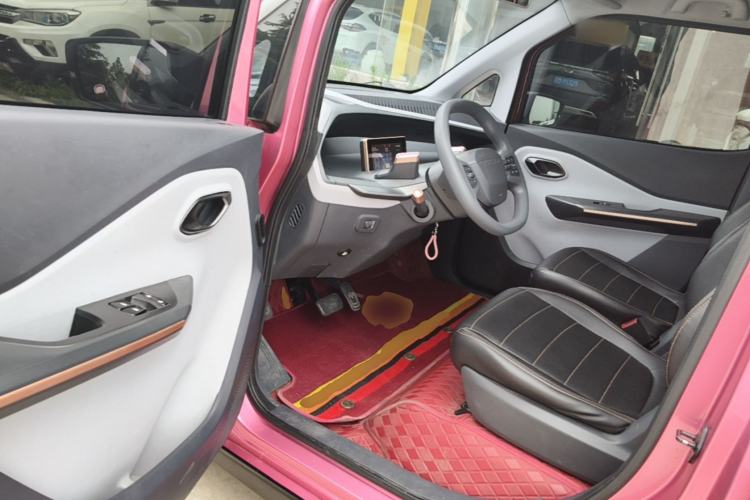 Used Baojun E200 2019 250KM Smart Drive Edition Driver Seat