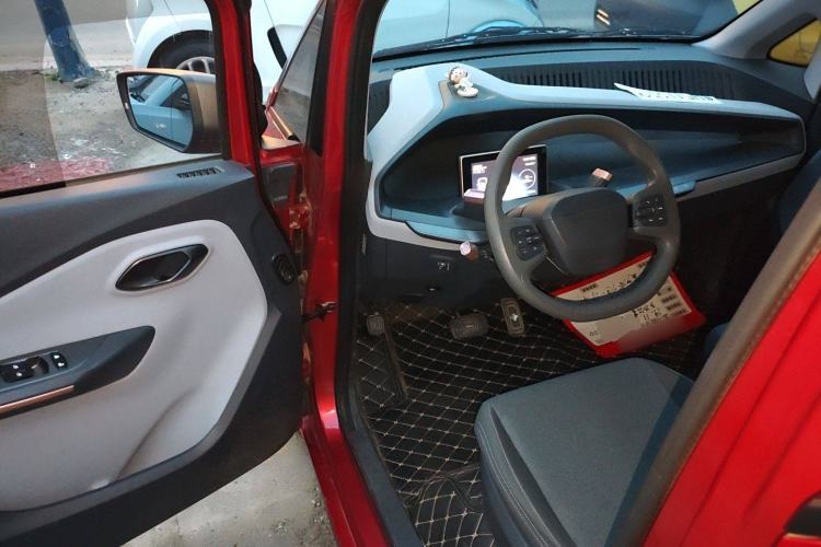 Used Baojun E200 2019 250KM Smart Drive Edition Driver Seat