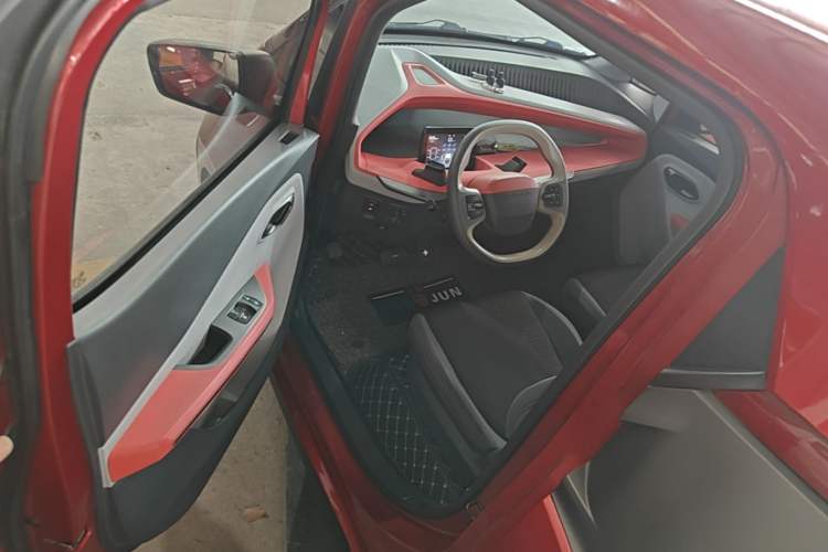 Used Baojun E200 2019 250KM Smart Enjoyment Version Driver Seat