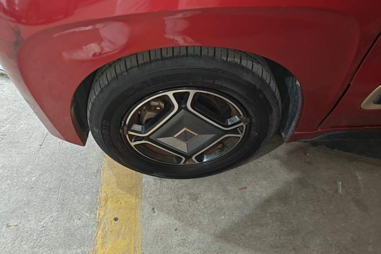 Used Baojun E200 2019 250KM Smart Enjoyment Version Exterior 4