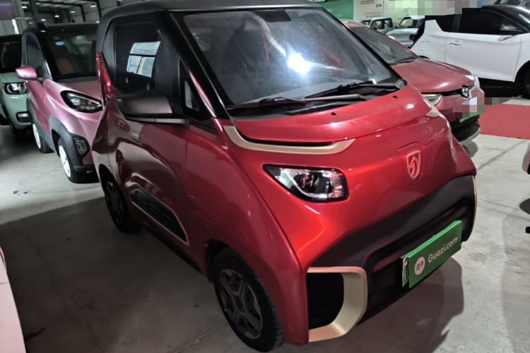 Used Baojun E200 2019 250KM Smart Drive Edition Front Right 45 Deg