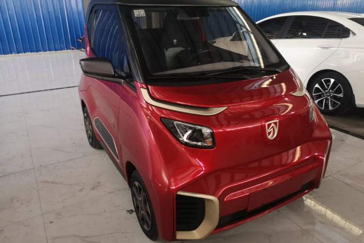 Used Baojun E200 2019 250KM Smart Drive Edition Front Right 45 Deg