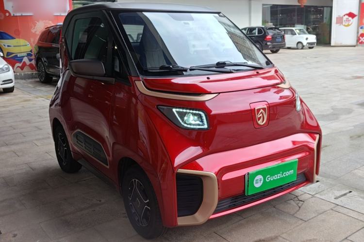 Used Baojun E200 2019 250KM Smart Enjoyment Version Front Right 45 Deg
