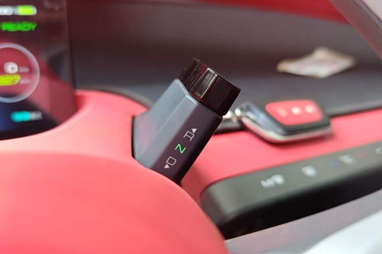 Used Baojun E200 2019 250KM Smart Enjoyment Version Gear Lever