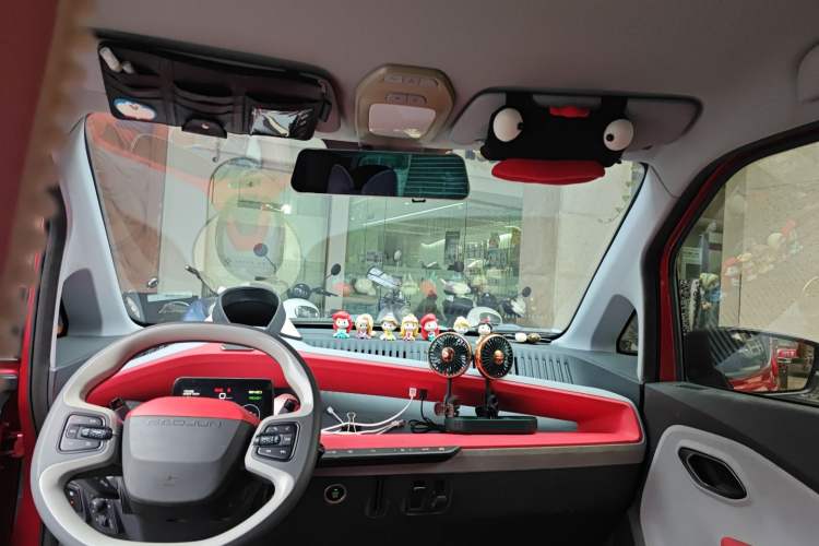Used Baojun E200 2019 250KM Smart Enjoyment Version Headliner
