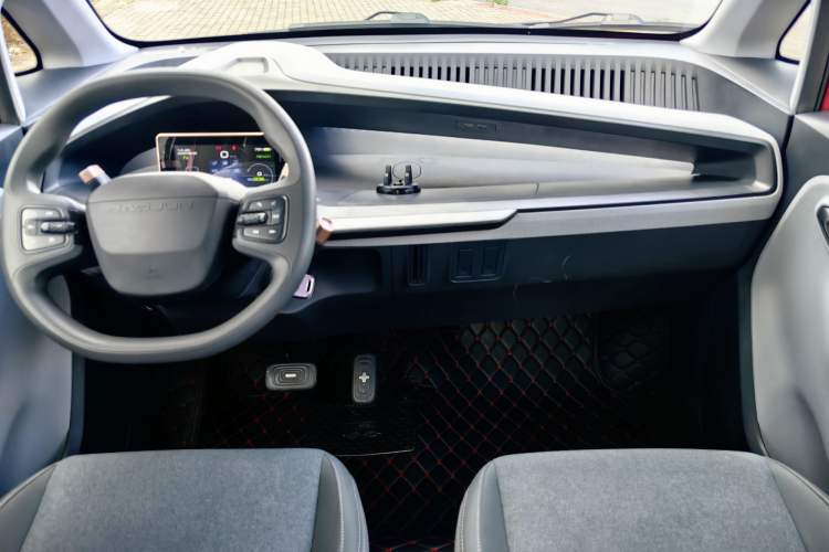 Used Baojun E200 2019 250KM Smart Drive Edition Interior 1