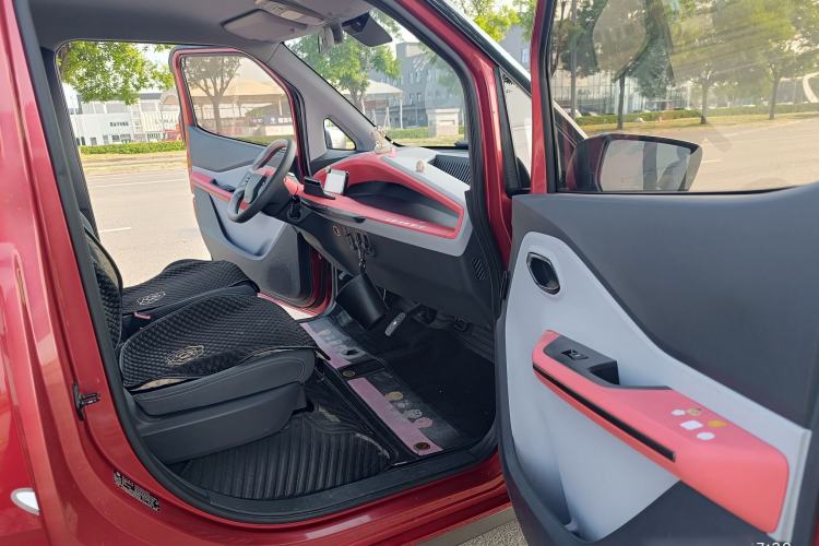 Used Baojun E200 2019 250KM Smart Drive Edition Interior 1