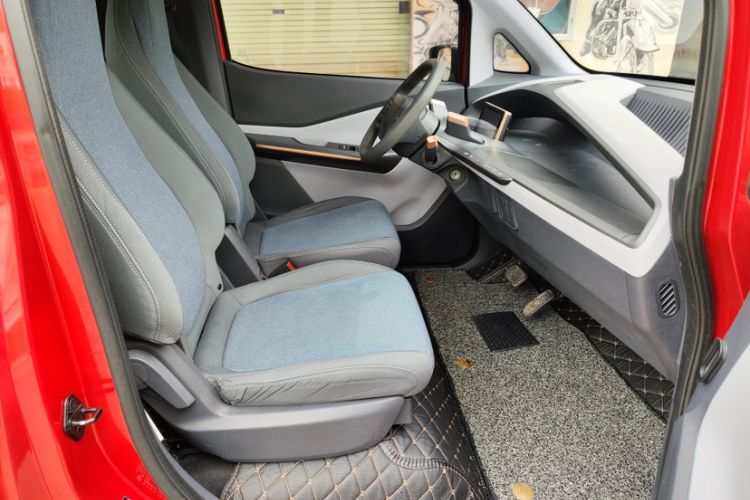 Used Baojun E200 2019 250KM Smart Drive Edition Interior 2