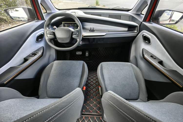 Used Baojun E200 2019 250KM Smart Drive Edition Interior 4