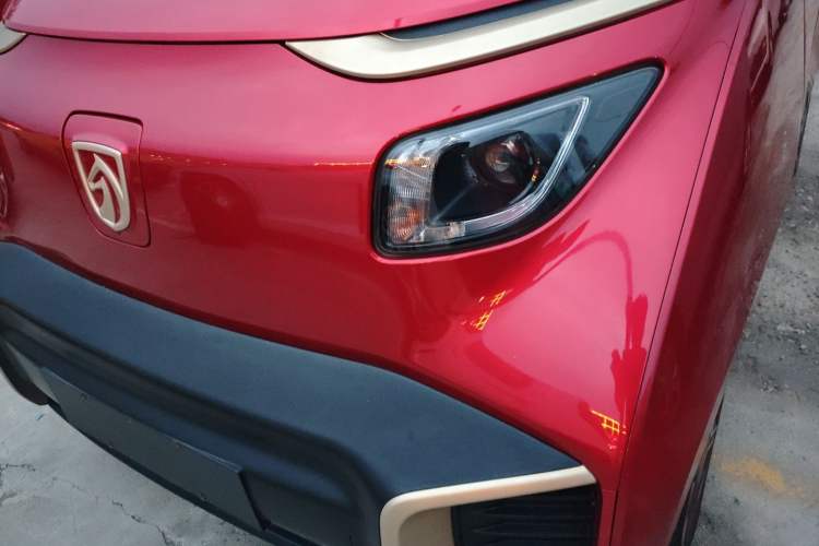Used Baojun E200 2019 250KM Smart Drive Edition Left Front Headlight