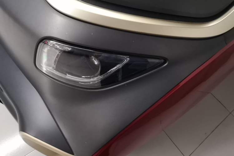 Used Baojun E200 2019 250KM Smart Drive Edition Left Front Headlight