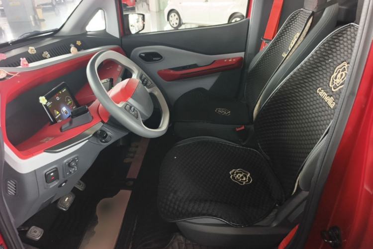 Used Baojun E200 2019 250KM Smart Drive Edition Left Front Seat
