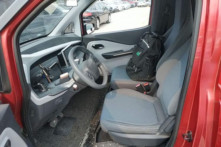 Used Baojun E200 2019 250KM Smart Drive Edition Left Rear Seat