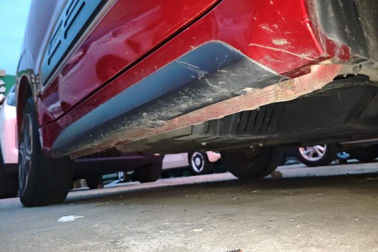 Used Baojun E200 2019 250KM Smart Drive Edition Right Side Sill