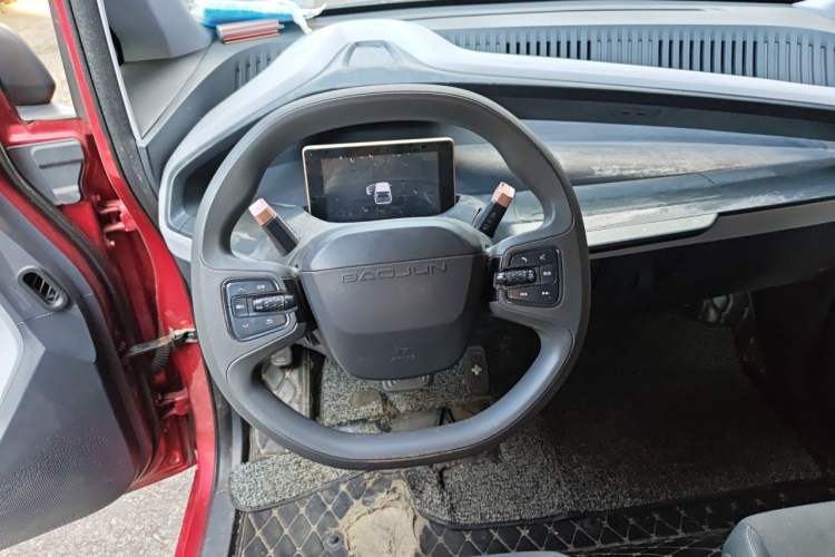 Used Baojun E200 2019 250KM Smart Drive Edition Steering Wheel