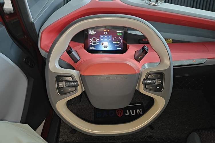 Used Baojun E200 2019 250KM Smart Enjoyment Version Steering Wheel
