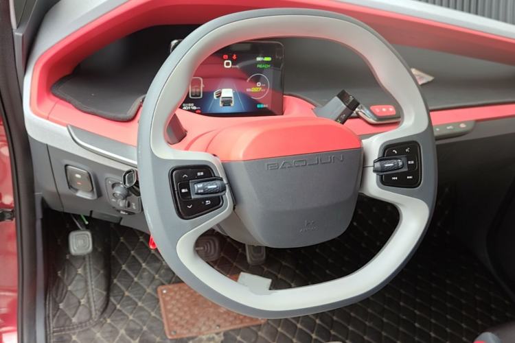 Used Baojun E200 2019 250KM Smart Enjoyment Version Steering Wheel