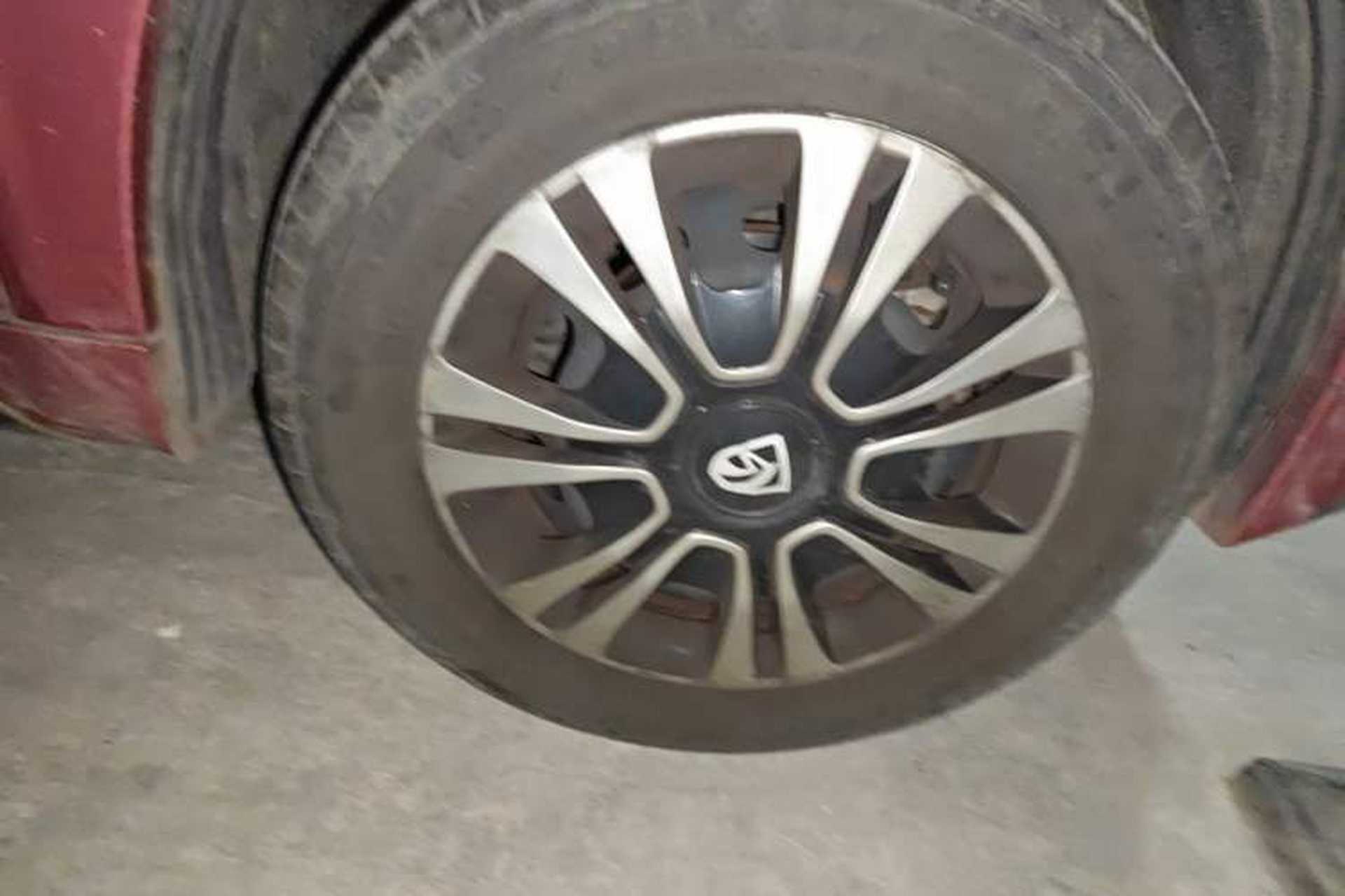Used Baojun E200 2019 250KM Smart Drive Edition Right Front Wheel Hub