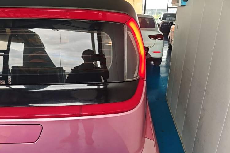 Used Baojun E200 2019 250KM Smart Enjoyment Version Right Rear Taillight