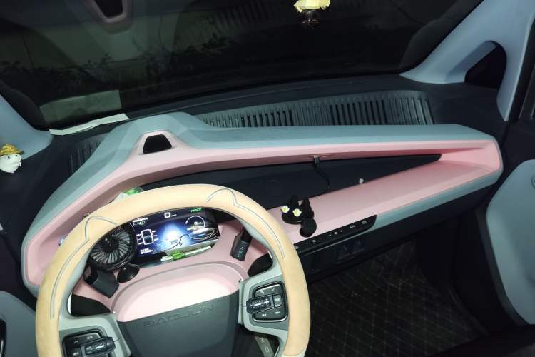 Used Baojun E200 2019 250KM Smart Enjoyment Version Center Console
