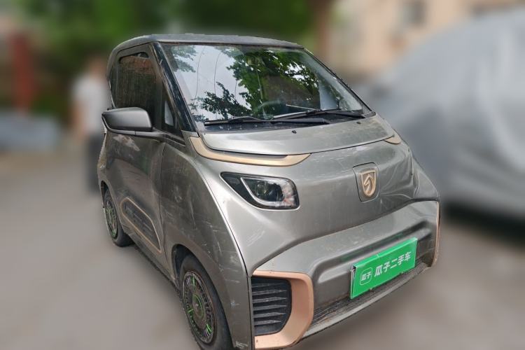 Used Baojun E200 2019 250KM Smart Drive Edition Front Right 45 Deg