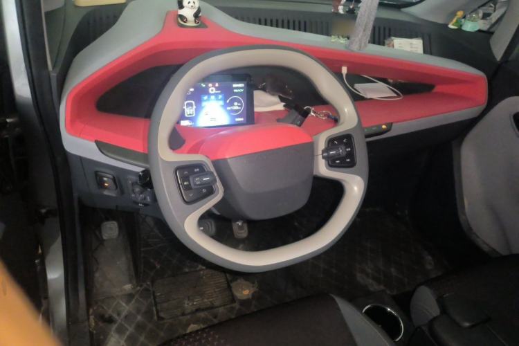 Used Baojun E200 2019 250KM Smart Enjoyment Version Steering Wheel