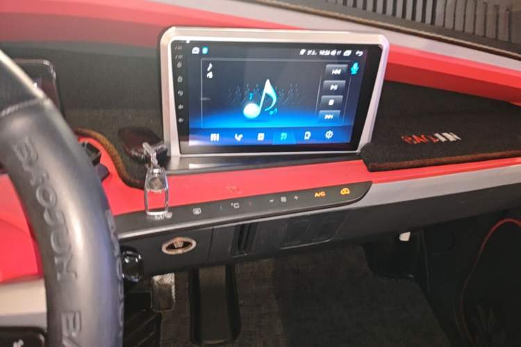 Used Baojun E200 2019 250KM Smart Enjoyment Version Audio And AC Panel