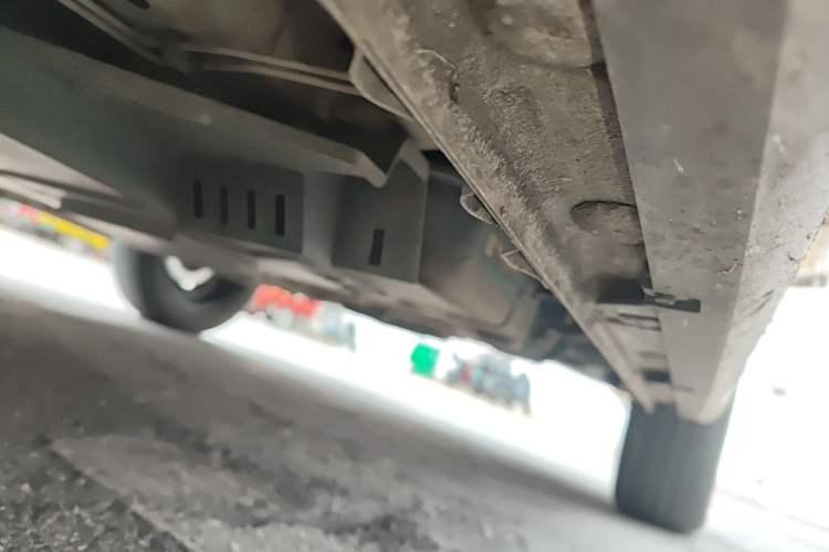 Used Baojun E200 2019 250KM Smart Drive Edition Chassis Front Left