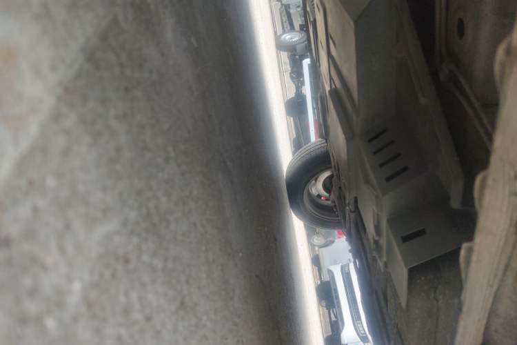 Used Baojun E200 2019 250KM Smart Enjoyment Version Chassis Front Left