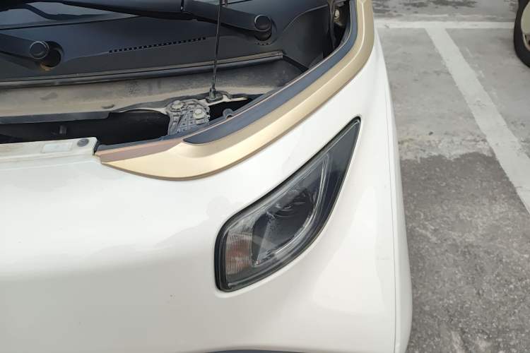 Used Baojun E200 2019 250KM Smart Drive Edition Engine Bay Left