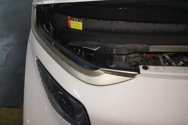 Used Baojun E200 2019 250KM Smart Drive Edition Engine Bay Right