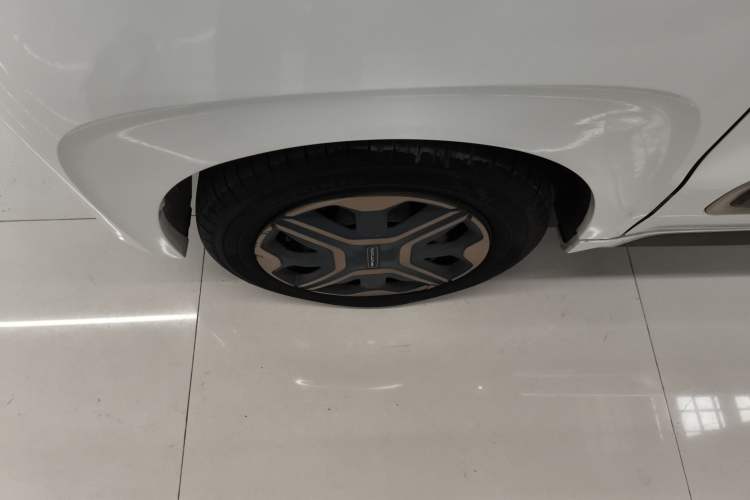 Used Baojun E200 2019 250KM Smart Drive Edition Exterior 1