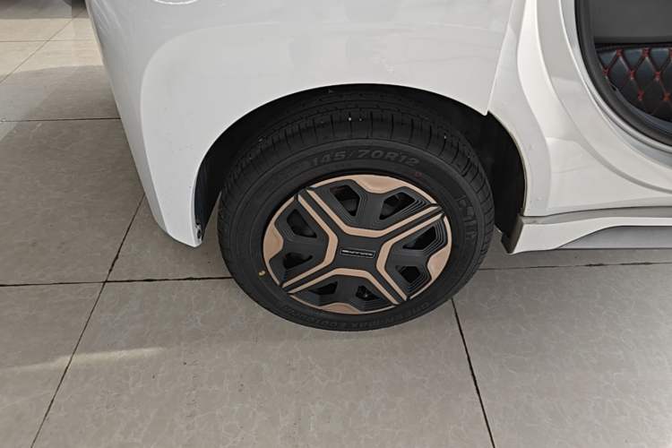 Used Baojun E200 2019 250KM Smart Drive Edition Exterior 5