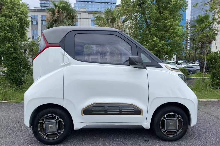 Used Baojun E200 2019 250KM Smart Enjoyment Version Exterior 8