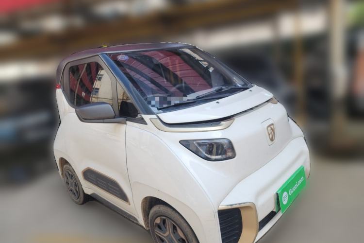 Used Baojun E200 2019 250KM Smart Drive Edition Front Right 45 Deg