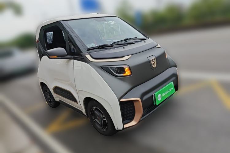 Used Baojun E200 2019 250KM Smart Enjoyment Version Front Right 45 Deg