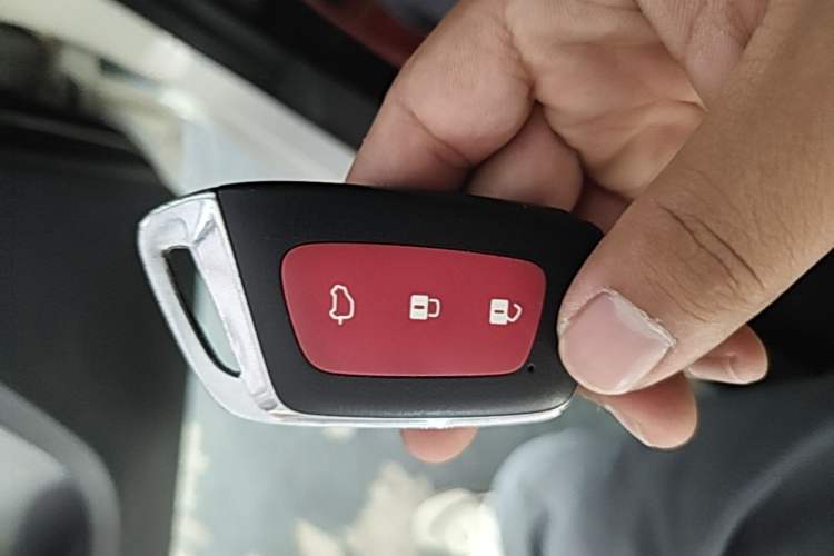 Used Baojun E200 2019 250KM Smart Enjoyment Version Interior 1