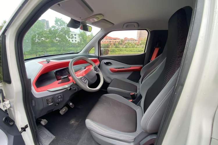 Used Baojun E200 2019 250KM Smart Enjoyment Version Interior 2