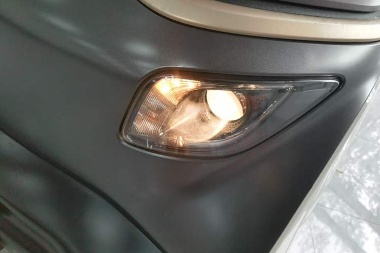 Used Baojun E200 2019 250KM Smart Drive Edition Left Front Headlight