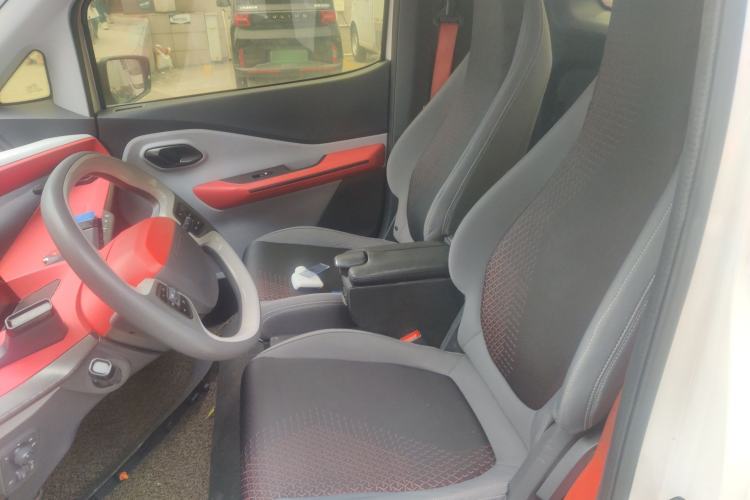 Used Baojun E200 2019 250KM Smart Enjoyment Version Left Front Seat