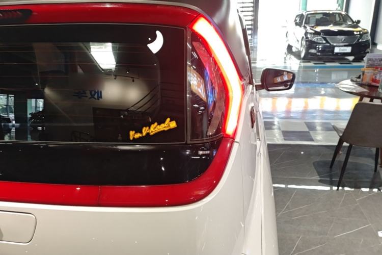Used Baojun E200 2019 250KM Smart Enjoyment Version Right Rear Taillight