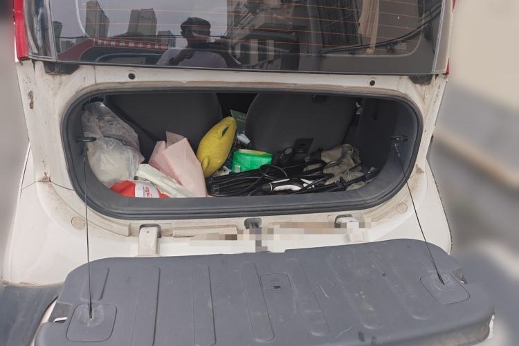 Used Baojun E200 2019 250KM Smart Drive Edition Trunk