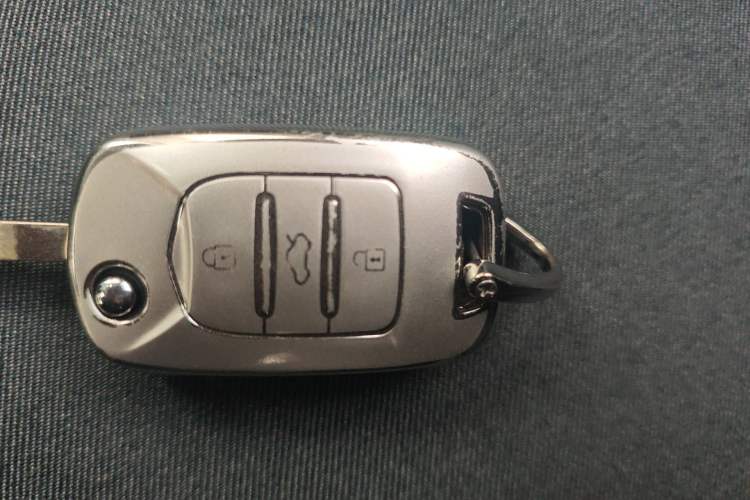 Used Baojun E200 2020 305KM Smart Drive Version Vehicle Key