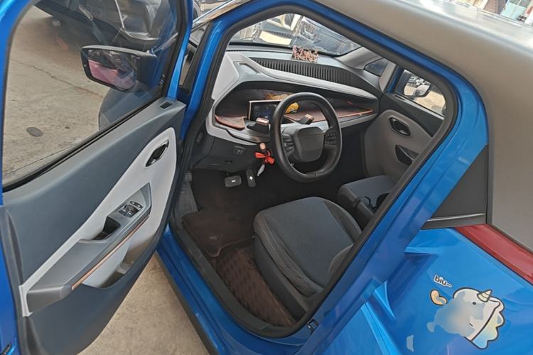 Used Baojun E200 2020 305KM Smart Drive Version Driver Seat