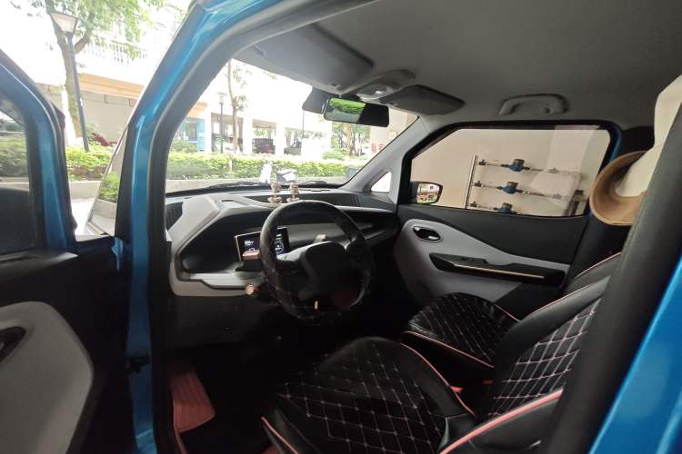 Used Baojun E200 2020 305KM Smart Drive Version Headliner