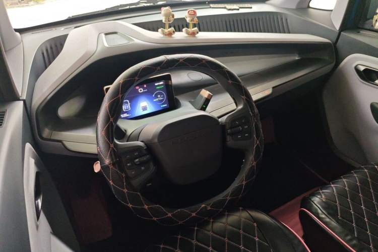 Used Baojun E200 2020 305KM Smart Drive Version Steering Wheel