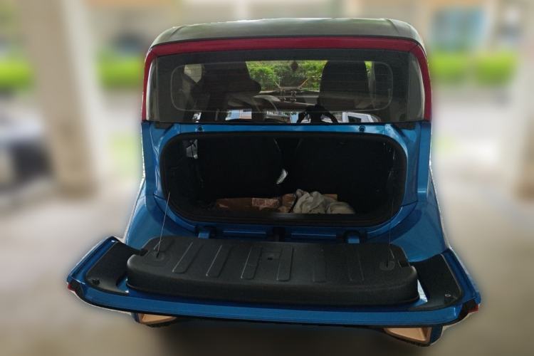 Used Baojun E200 2020 305KM Smart Drive Version Trunk