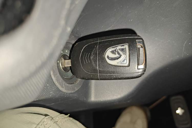 Used Baojun E200 2020 305KM Smart Drive Version Vehicle Key