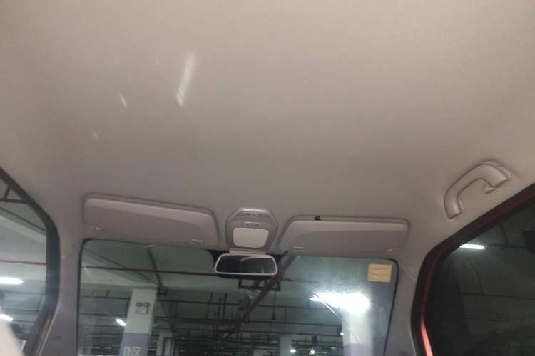 Used Baojun E200 2020 305KM Smart Drive Version Headliner